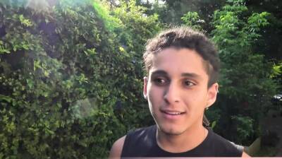 Amateur latin teen fucked BB by the gardener outdoor - nvdvid.com