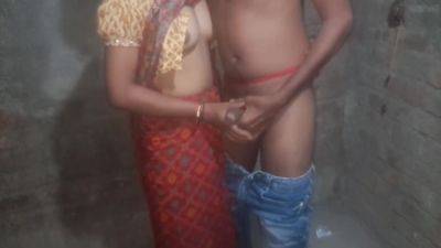 Hot Sex With Real Life Indian Couple In Village-viral Video - hclips.com - India
