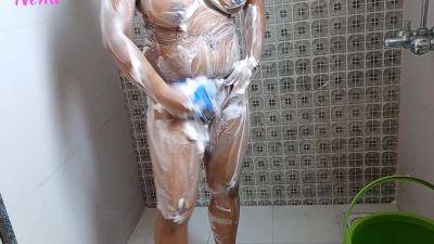 Indian Couple In Bathroom Early - Morning Sex - hclips.com - India
