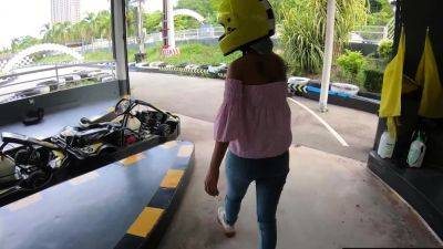 Thai teen amateur GF go karting and sex - drtuber.com - Thailand